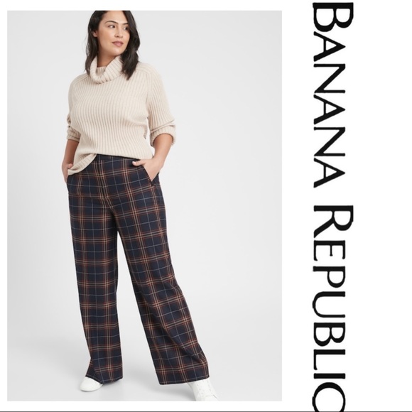 Banana Republic High Waisted Wide Leg Trousers - Picture 1 of 10